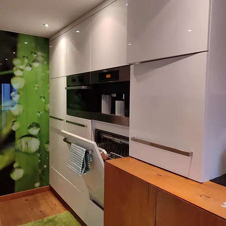 Kosis Townhouse Mit Zugang Im Kosis Sports Lifestyle Und Gartennutzung Fuegen